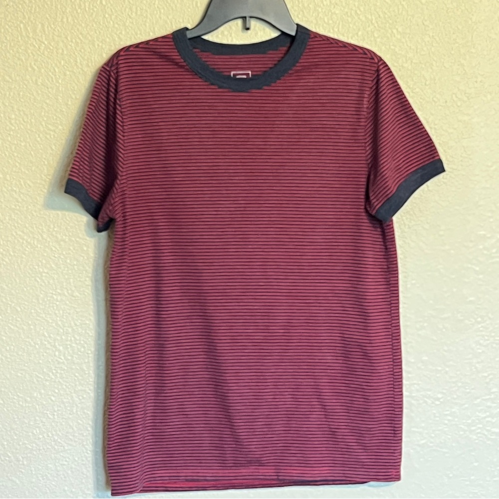 Mossimo Supply Co. Men's M Maroon & Black Striped Athletic Fit Short Sleeve Tee